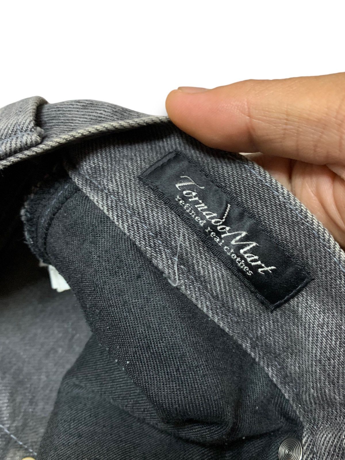 Japanese Brand × Tornado Mart VINTAGE TORNADO MART DISTRESSED DESIGN JAPANESE BRAND JEANS Size US 31 - 11 Thumbnail