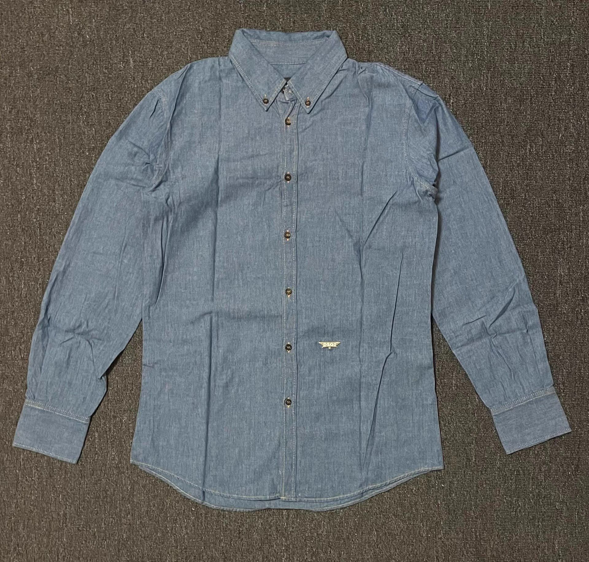 Dsquared2 Brand new DSquared2 D2 blue denim shirt Q4 Size US M / EU 48-50 / 2 - 1 Thumbnail