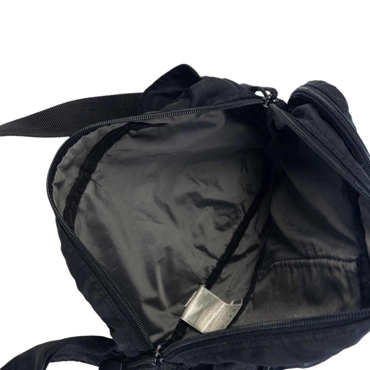 Nike Vintage Nike Pocket Sling Bag Size ONE SIZE - 8 Thumbnail