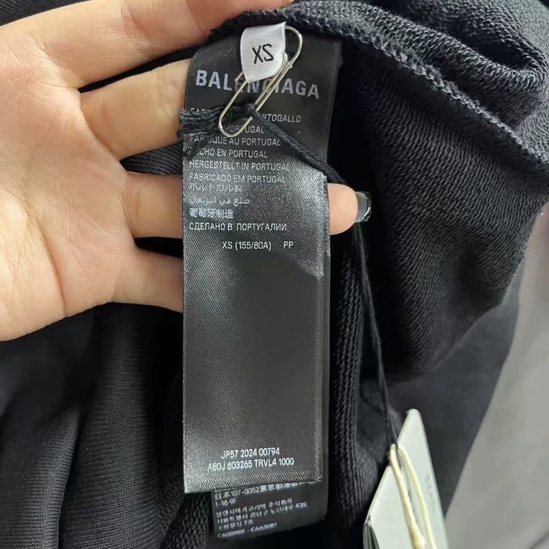 Balenciaga Balenciaga Black letter print hooded long sleeve sweater l Size US XXS / EU 40 - 3 Thumbnail