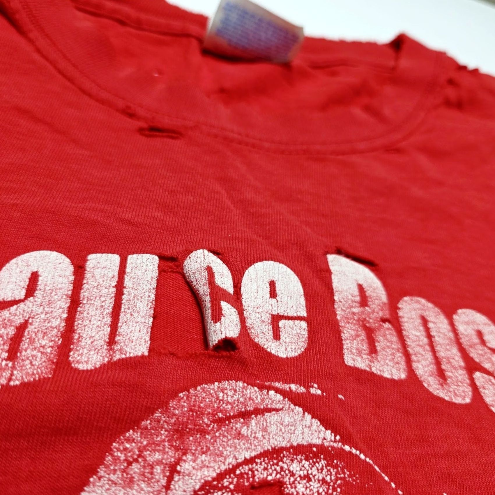 Delta VINTAGE Bill Wharton Sauce Boss Red T-Shirt 2XL Short Sleeve Graphic Print Men 2003 Broken Heart Tour Size US XXL / EU 58 / 5 - 5 Thumbnail
