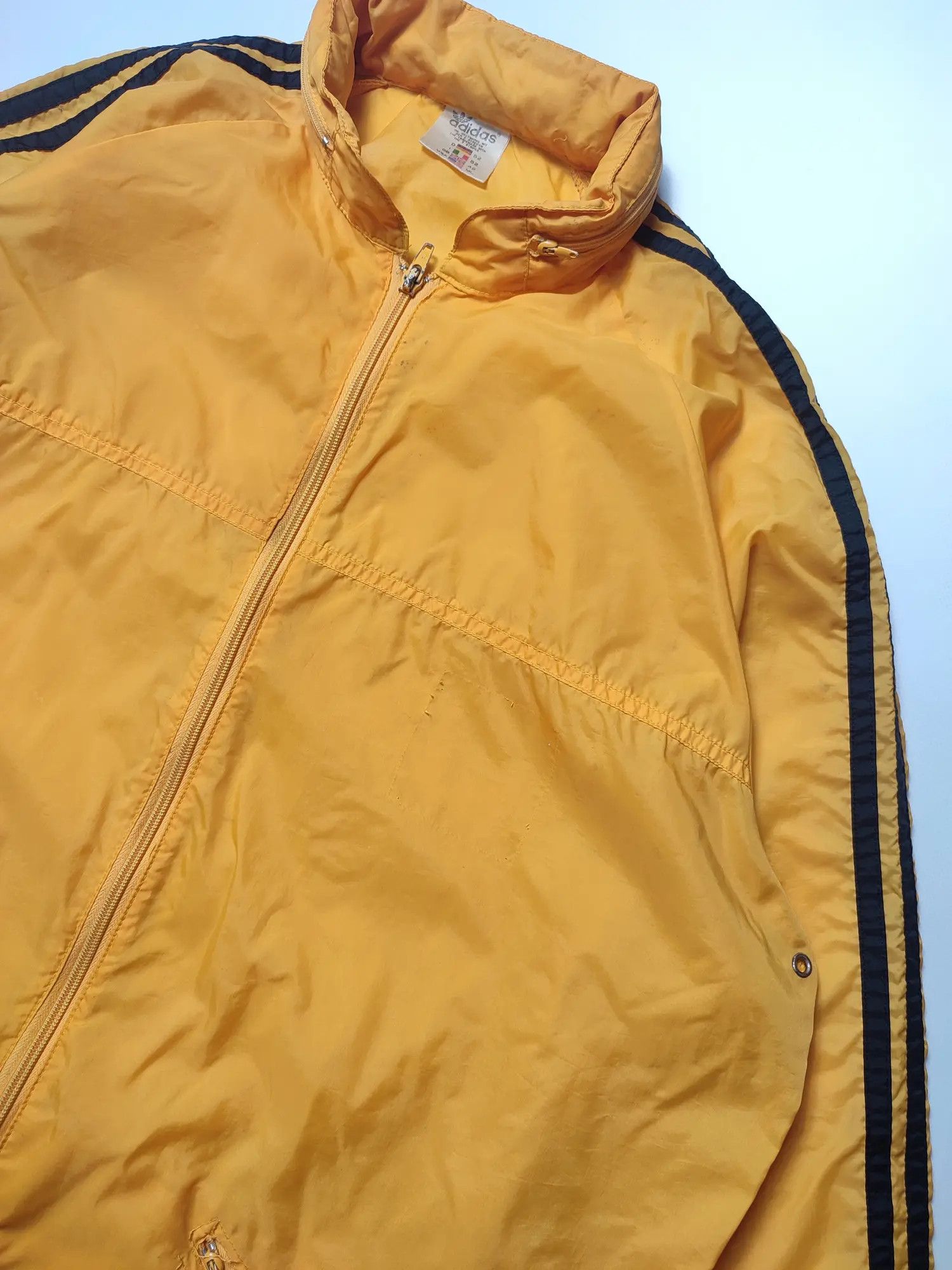 Adidas Adidas 80s Vintage Retro Windbreaker Light Track Jacket Size US L / EU 52-54 / 3 - 16 Thumbnail
