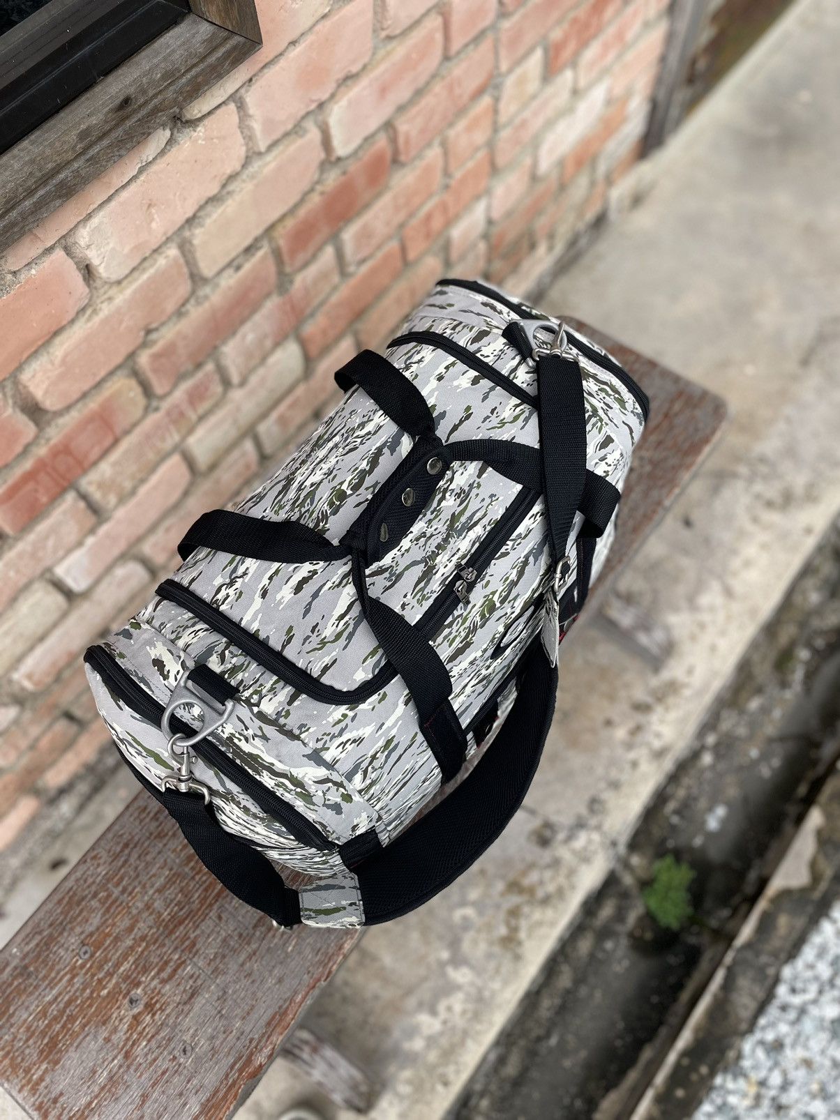Oakley Oakley Camouflage Duffle/Travel Bag Size ONE SIZE - 4 Thumbnail