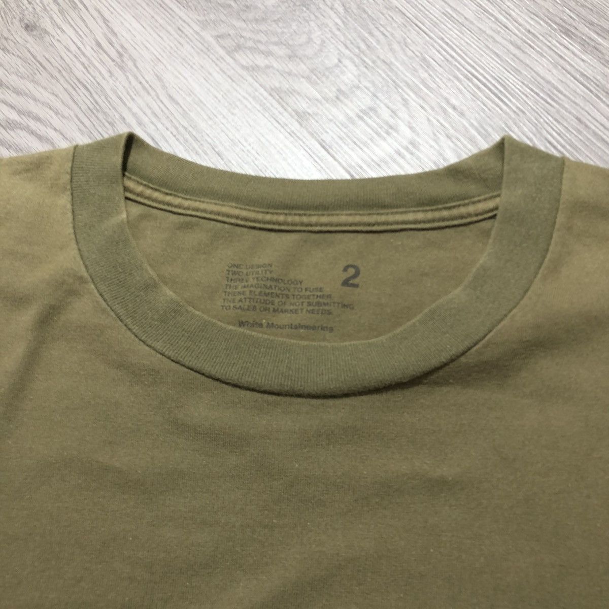 White Mountaineering 🇯🇵 White Mountaineering Logo Box T-shirt Green Army Size US L / EU 52-54 / 3 - 9 Thumbnail