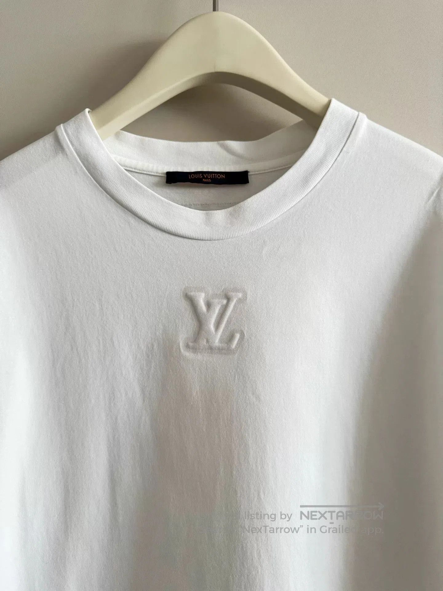 Louis Vuitton louis vuitton embossed logo short sleeve t-shirt. Size US XL / EU 56 / 4 - 3 Thumbnail