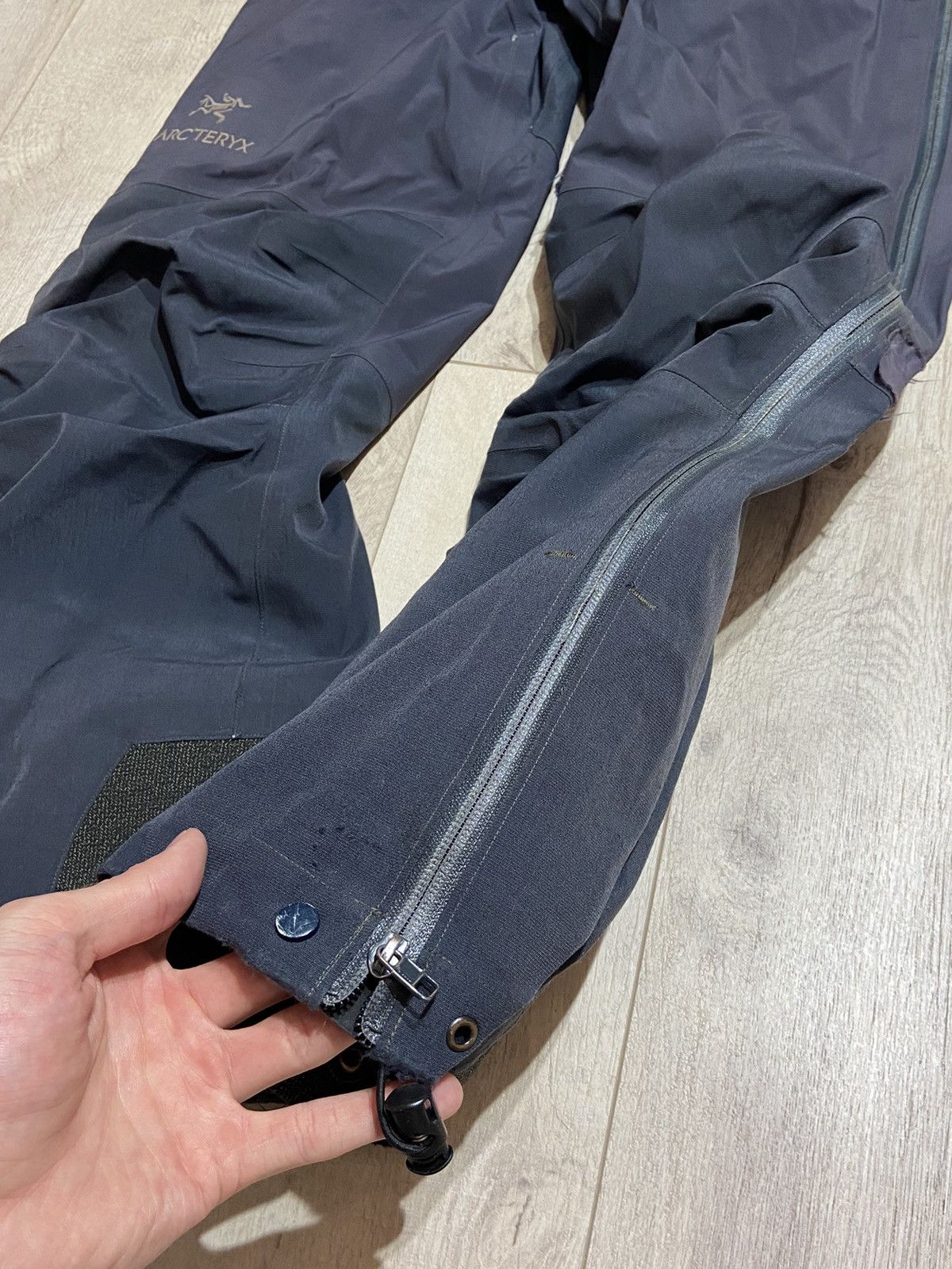 Arc'teryx Arc'teryx Gore-Tex Vintage Zip Hiking Pants Rare 2000 S Size 30" / US 8 / IT 44 - 10 Thumbnail