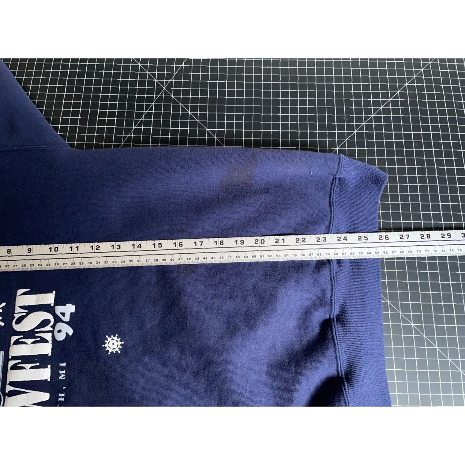 Jerzees 1994 Zehnder's Snowfest Sweatshirt Adult XL Blue Jerzees Frankenmuth Michigan Size US XL / EU 56 / 4 - 6 Thumbnail