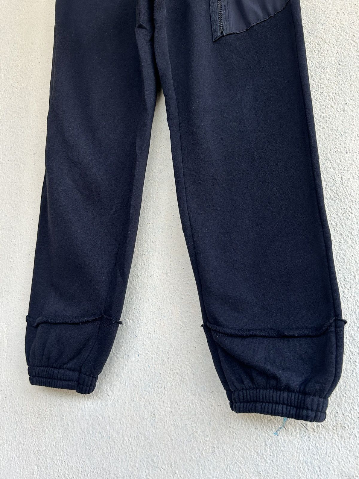 GU × Undercover Gu x Undercover Sweatpant Size US 26 / EU 42 - 6 Thumbnail