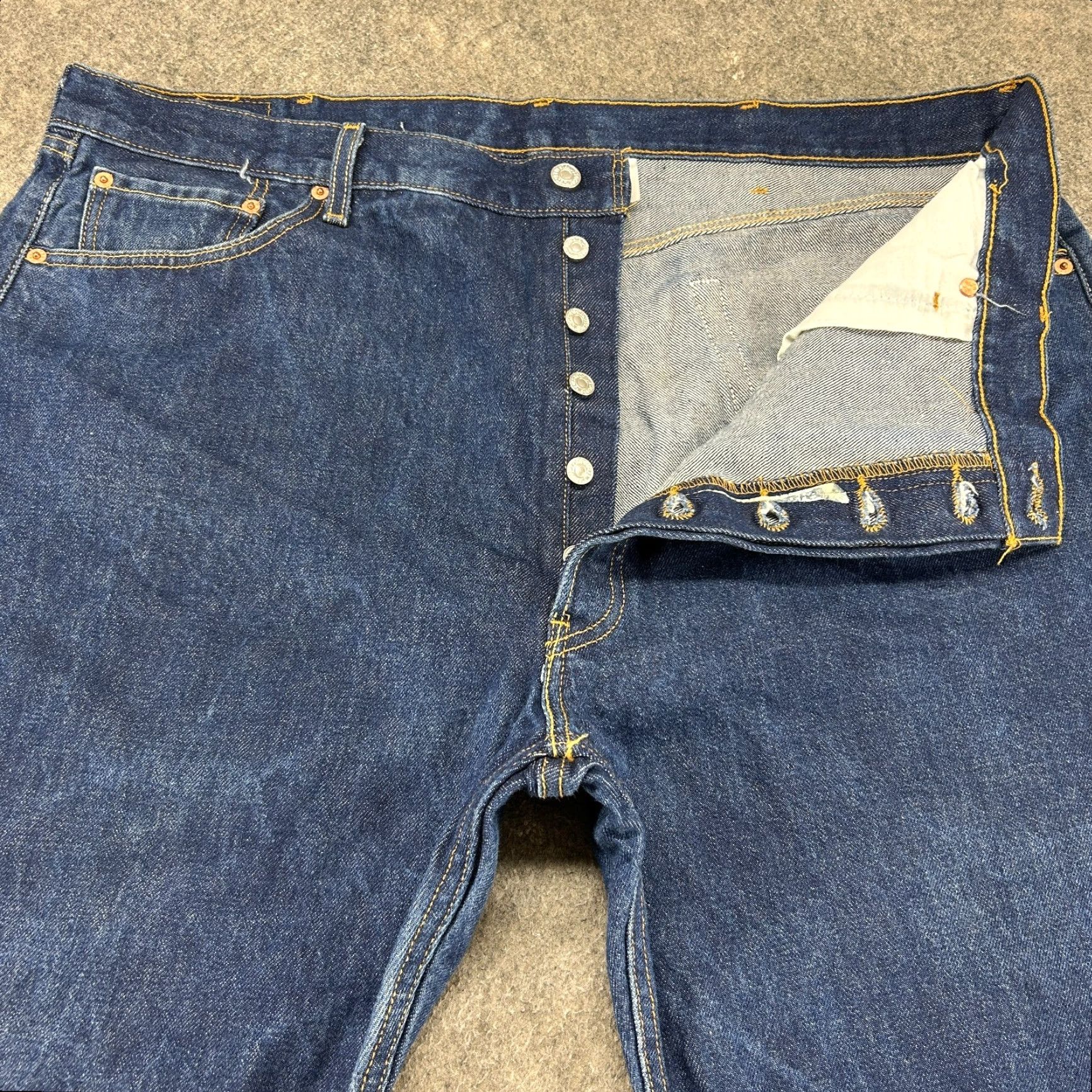 Levi's VINTAGE Levi's 501 Jeans Mens 44x32 Blue Dark Wash Straight Regular 90s Retro Pockets Distressed Buttons 42x31 Mens Size US 44 / EU 60 - 2 Thumbnail