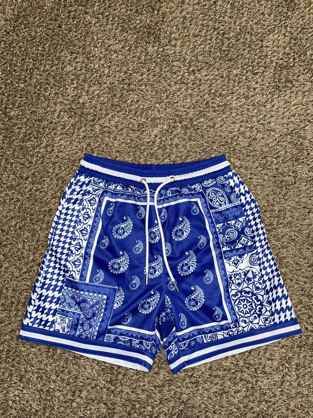 Designer Kinetic Kings Blue Paisley Mesh Shorts Size US 30 / EU 46 - 1 Thumbnail