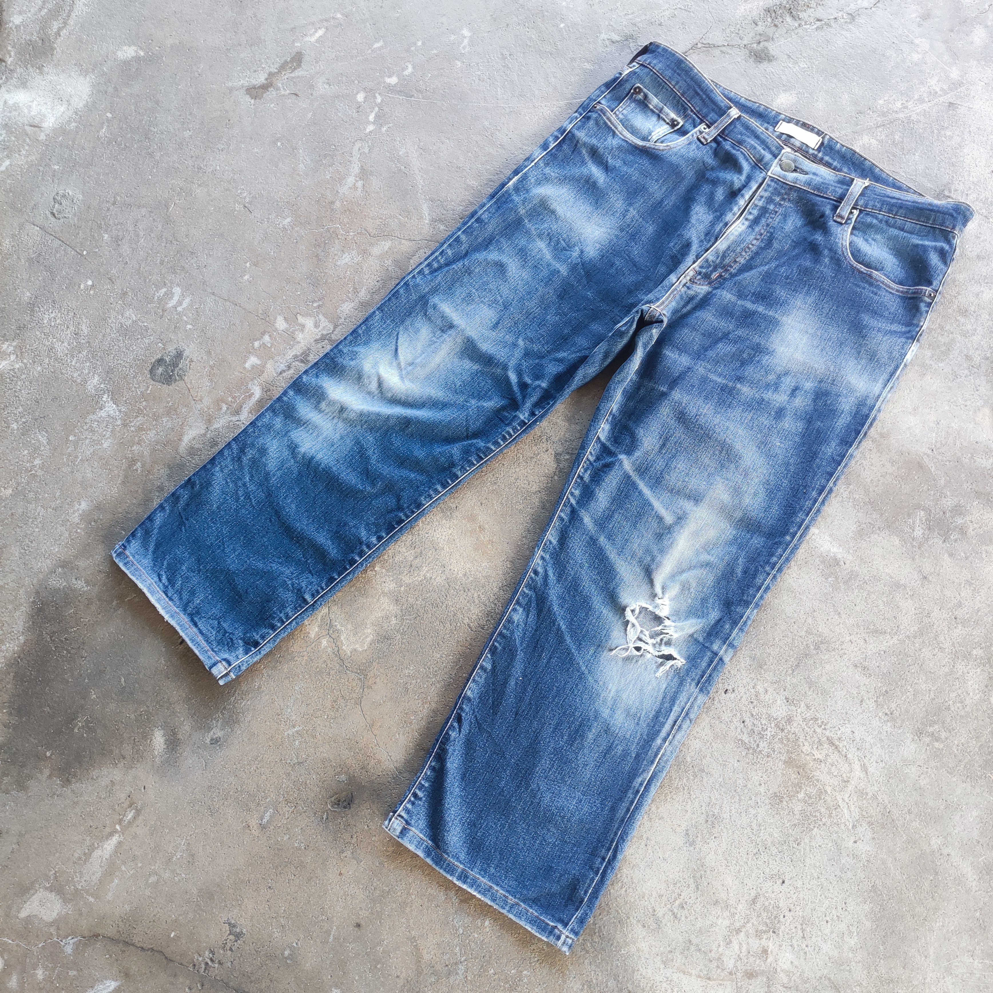 Japanese Brand Vintage Japanese Brand Buggy jeans Distressed Pants Size US 36 / EU 52 - 2 Thumbnail