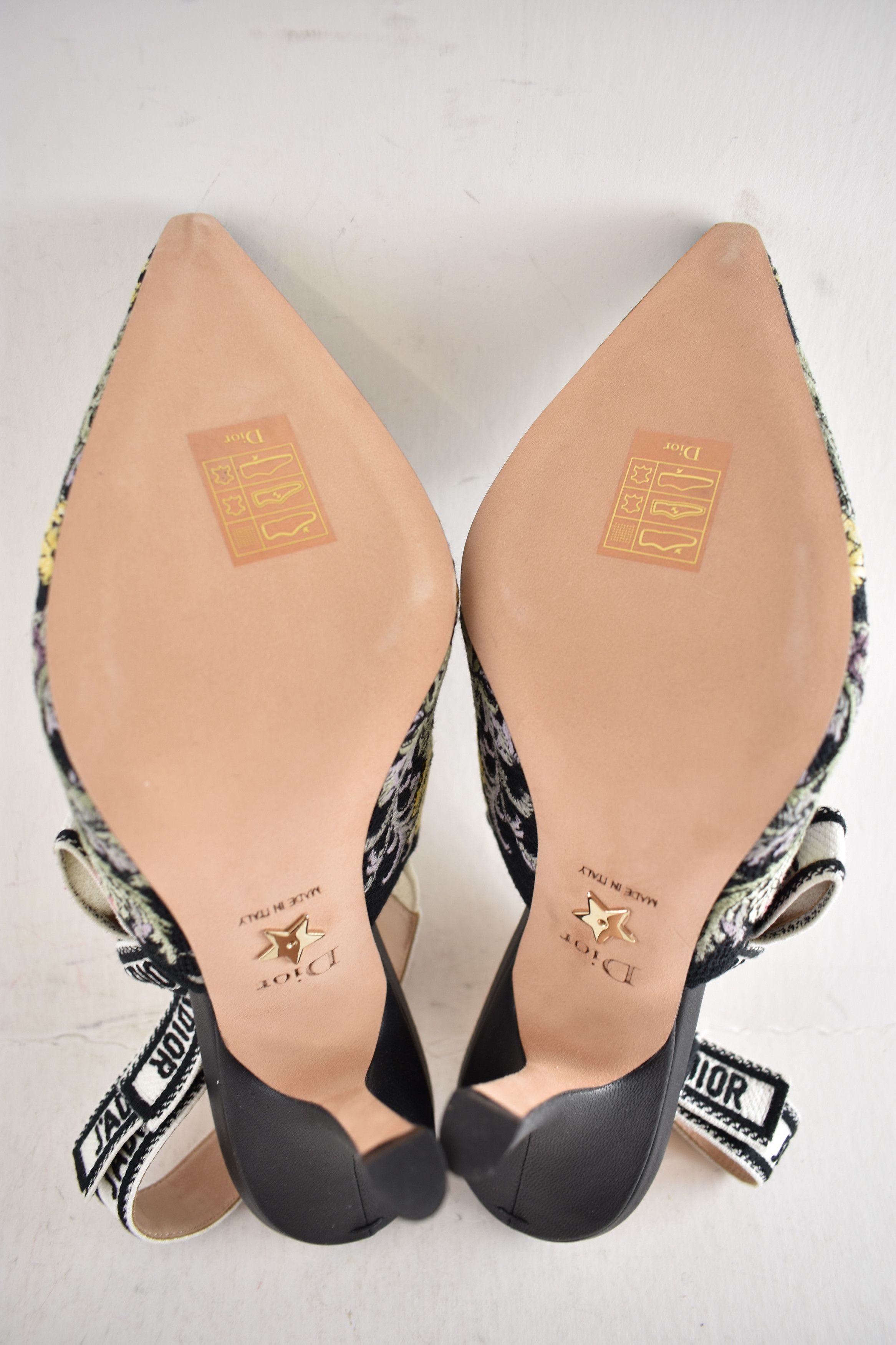Dior Dior J'adior Chardons Floral Slingback Pump Sandal Heel 38 Size US 8 / IT 38 - 18 Thumbnail