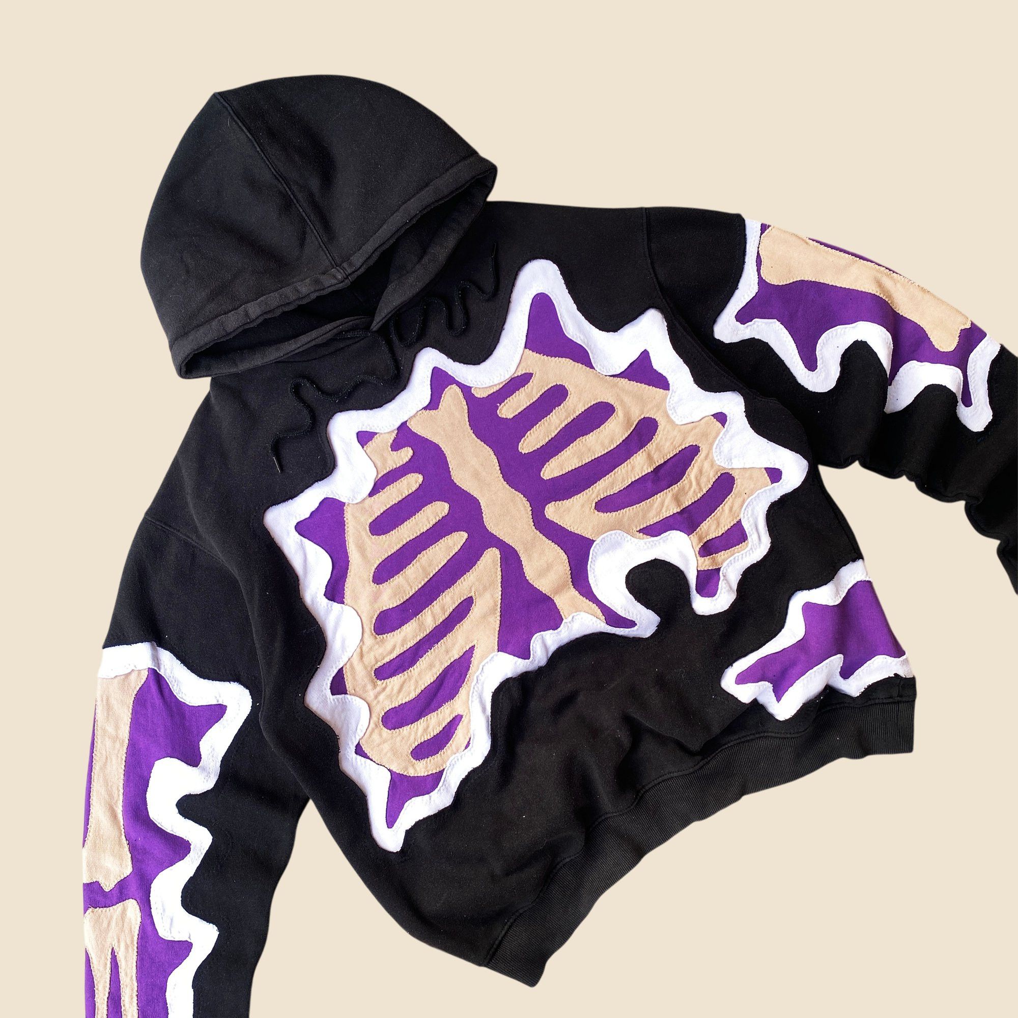 Handmade × Japanese Brand 1 OF 1 REWORKED SKELETON FLOW PATTERN HOODIE SIZE M Size US M / EU 48-50 / 2 - 3 Thumbnail