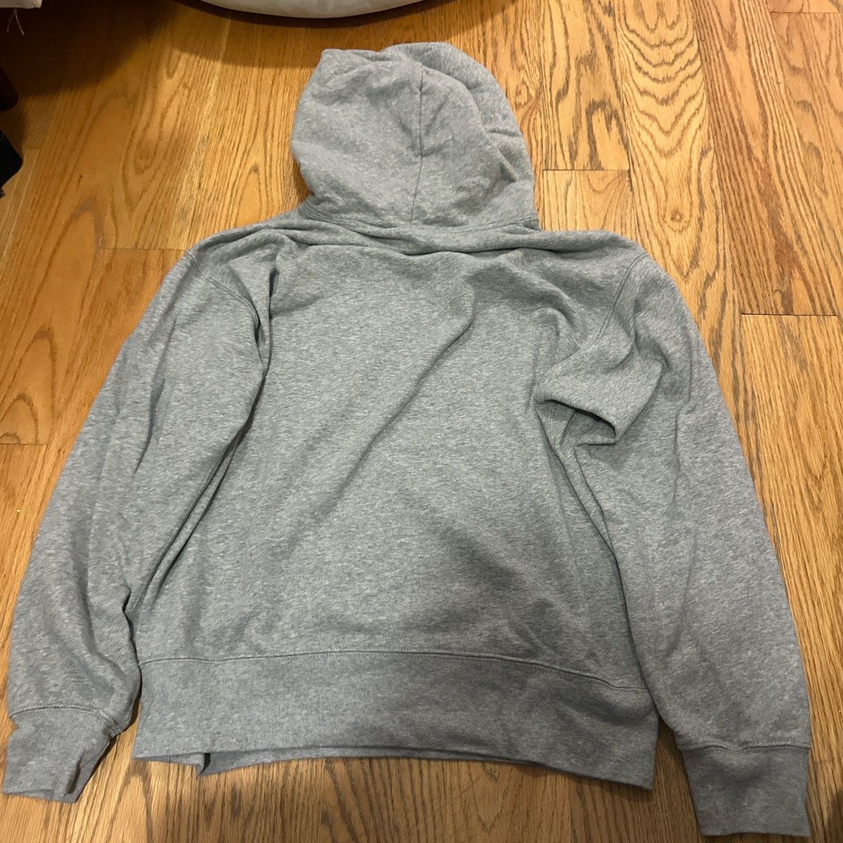 Girls Don't Cry × Uniqlo Uniqlo x Verdy Break The Mold Hoodie Size US M / EU 48-50 / 2 - 3 Thumbnail