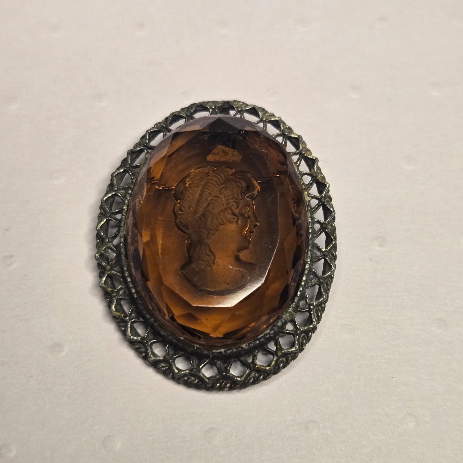 Vintage Vintage Amber Glass Cameo Brooch Pendant Ornate Filigree Size ONE SIZE - 2 Thumbnail