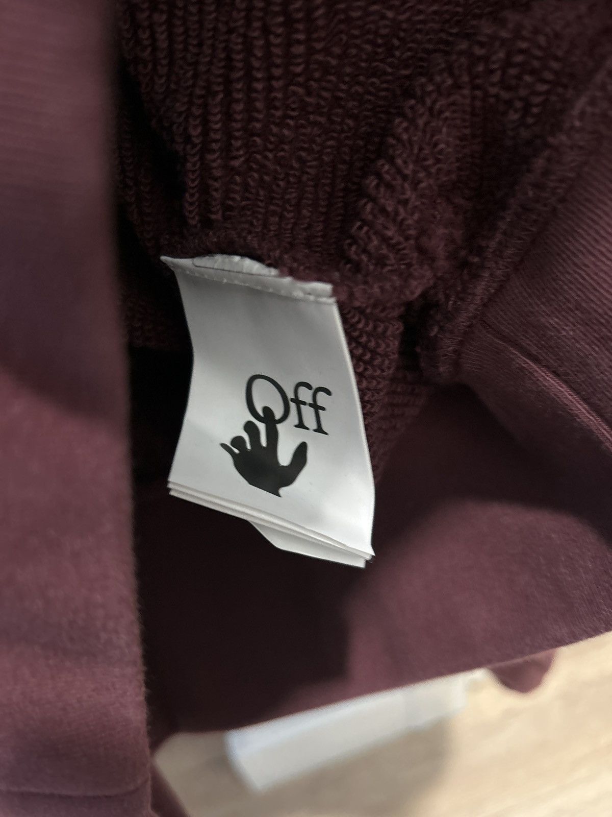 Off-White Off-White Burgundy Arrow Crewneck Rare!! Size S / US 4 / IT 40 - 8 Thumbnail