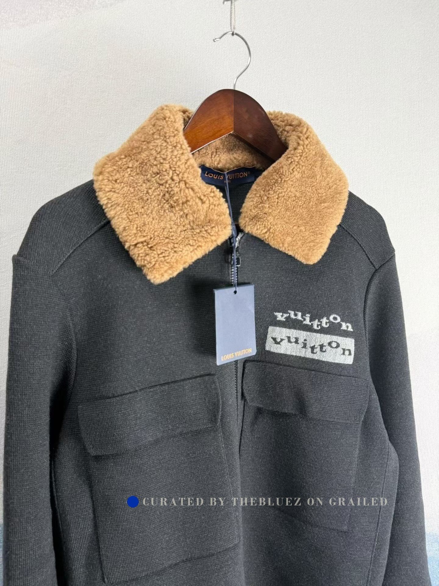 Louis Vuitton Louis Vuitton Black Fur Collar Wool Jacket Size US L / EU 52-54 / 3 - 3 Thumbnail