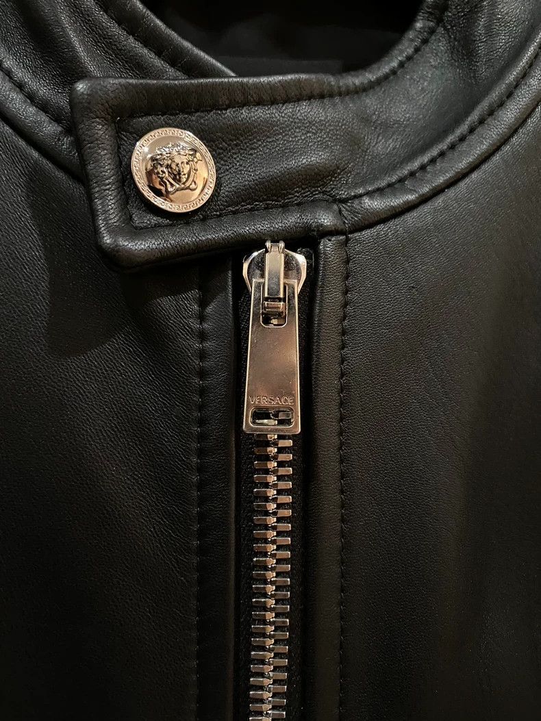 Other Versace Main line genuine leather jacket Size US XL / EU 56 / 4 - 6 Thumbnail