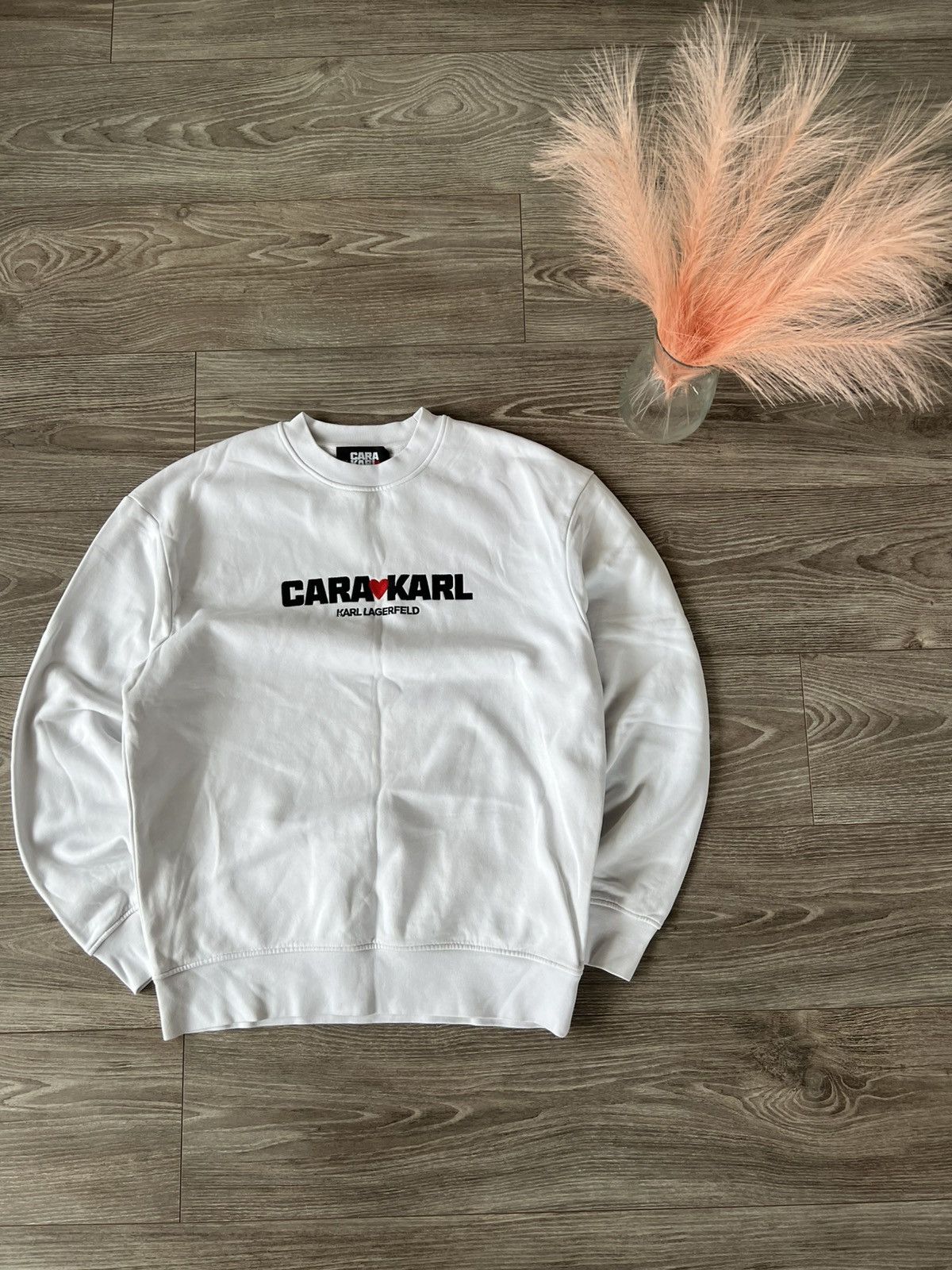Designer × Karl Lagerfeld ‼️Karl Lagerfeld Cara❤️Karl Big Knit Logo White Sweatshirt‼️ Size US L / EU 52-54 / 3 - 4 Thumbnail