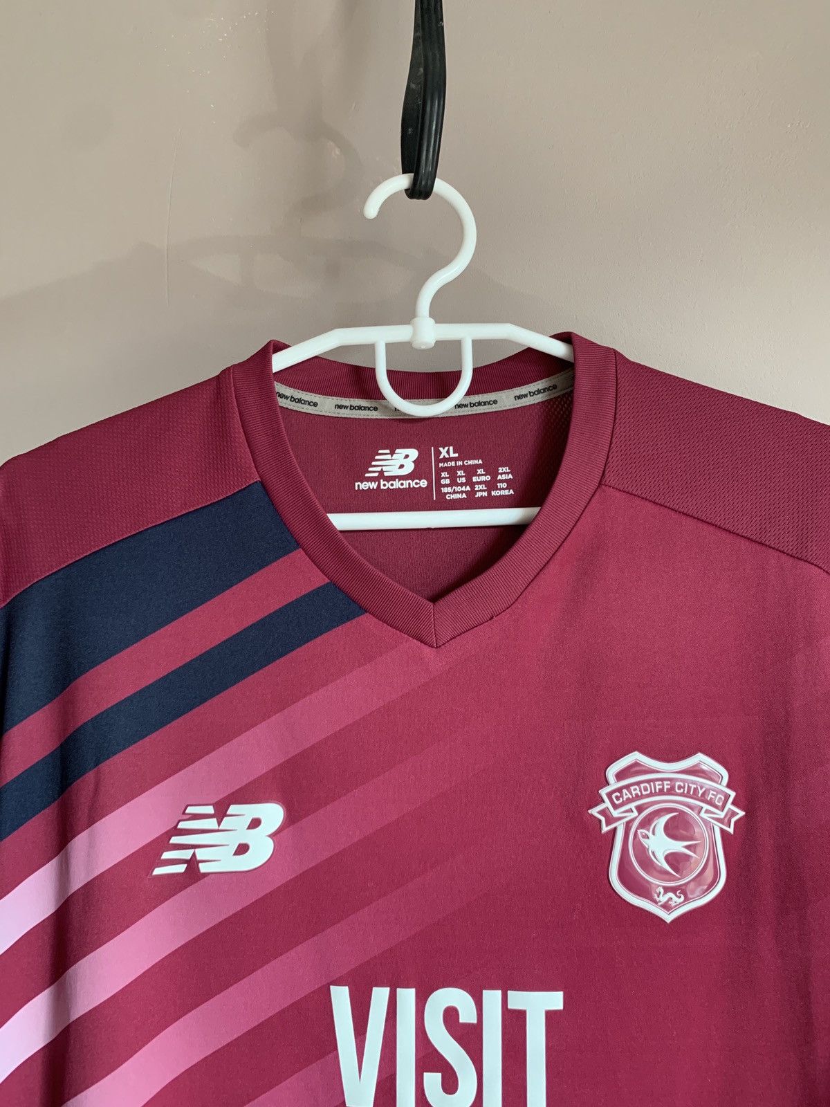 New Balance Cardiff City Away Football Shirt New Balance Soccer Jersey Size US XL / EU 56 / 4 - 5 Thumbnail