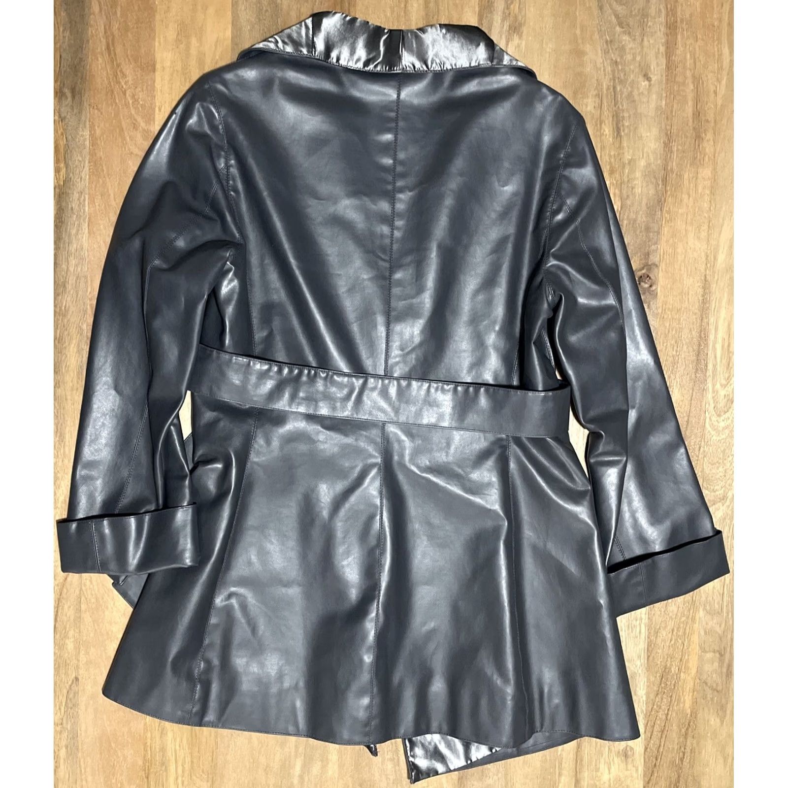 Vintage Marie Saint Pierre Jacket Womens Size 2 Belted PVC Dark Gray Party/Cocktail Casual Business Travel Long Sleeve Tie Belted Leather? No PVC Size XS / US 0-2 / IT 36-38 - 3 Thumbnail
