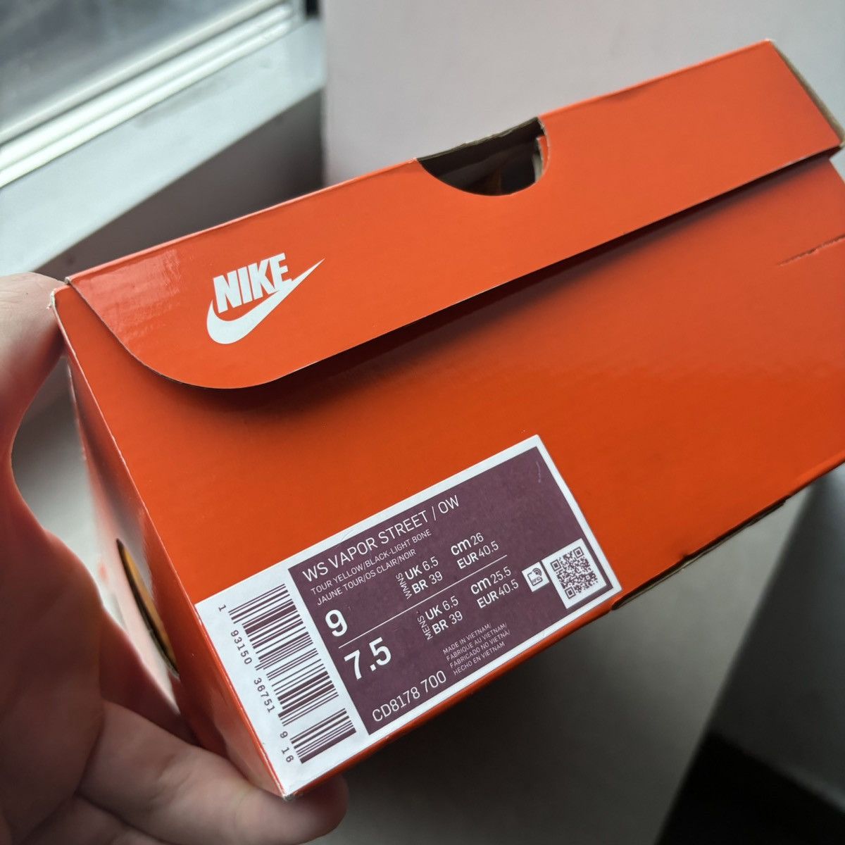 Nike × Off-White Off-White x Nike Ws Vapor Street OW Size US 7.5 / EU 40-41 - 8 Thumbnail