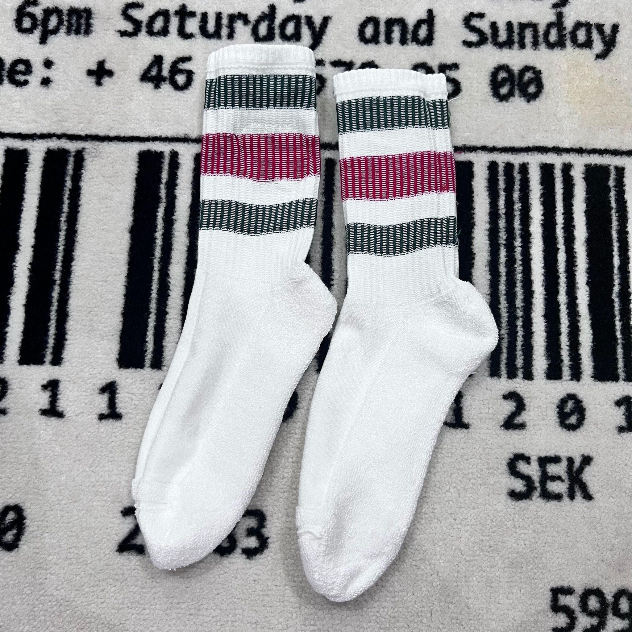 Gucci NEW Gucci Tiger Embroidered Logo Striped Socks Size ONE SIZE - 5 Thumbnail