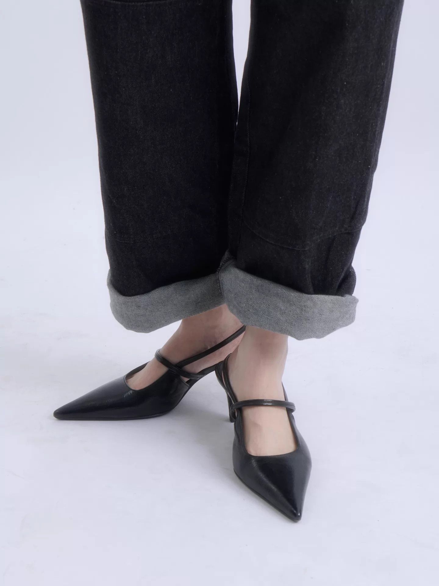 Toteme Toteme pointed toe lace-up kitten heel 39 Size US 8.5 / IT 38.5 - 2 Thumbnail