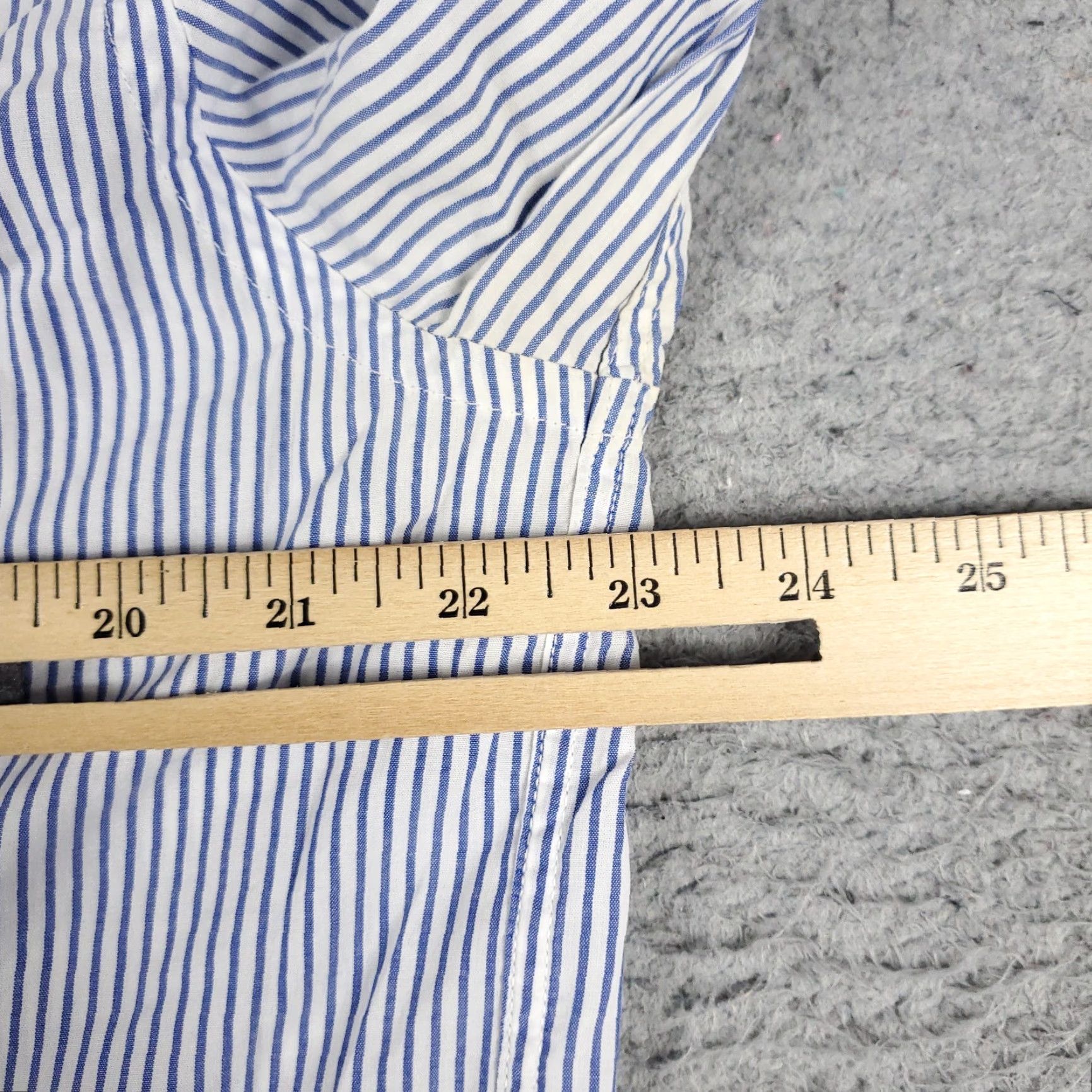Tommy Hilfiger Tommy Hilfiger Button-Up Shirt Mens XL Blue White Striped Long Sleeve Regular Fit Size US XL / EU 56 / 4 - 7 Thumbnail