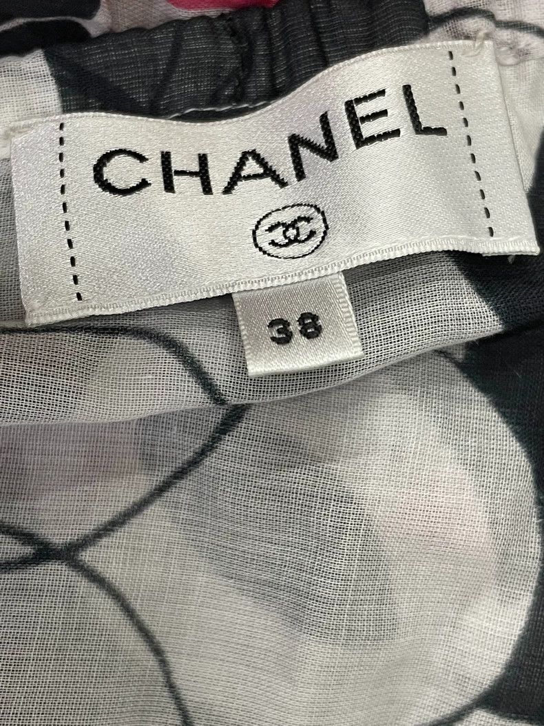 Chanel chanel Coloured camelia one-word shoulder Size XS / US 0-2 / IT 36-38 - 4 Thumbnail