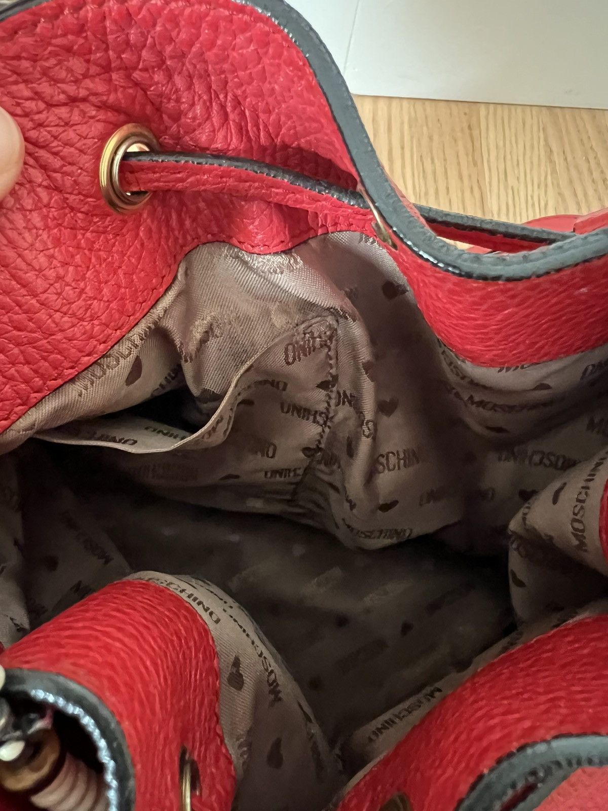 Moschino Moschino logo red bucket bag Size ONE SIZE - 7 Thumbnail