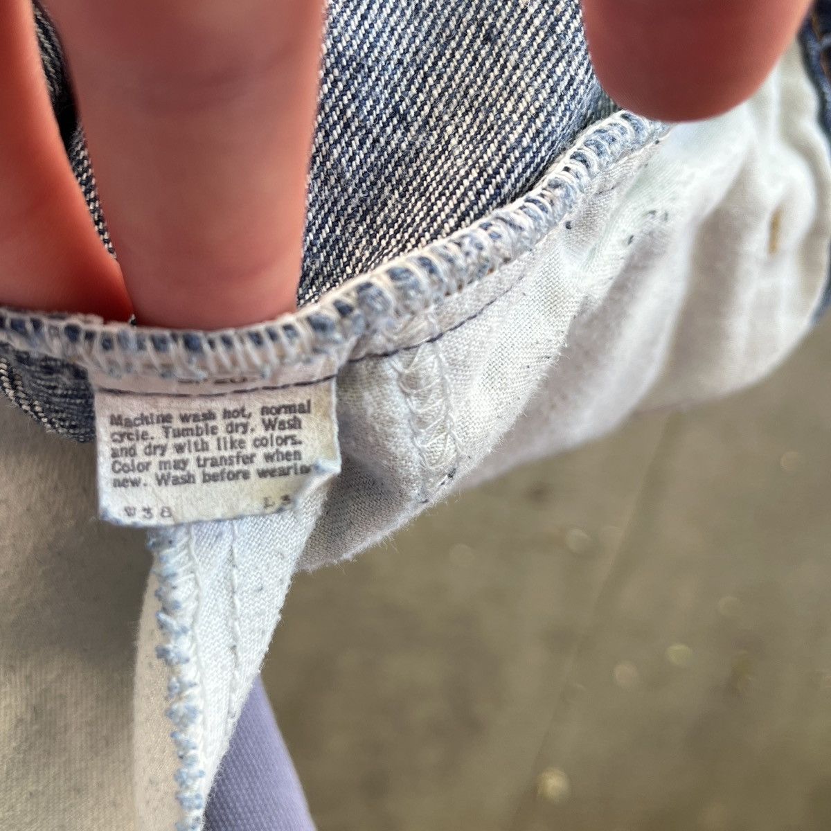 Levi's Vintage Clothing 1980s Levis Orange Tab 505 Model Size US 35 - 3 Thumbnail