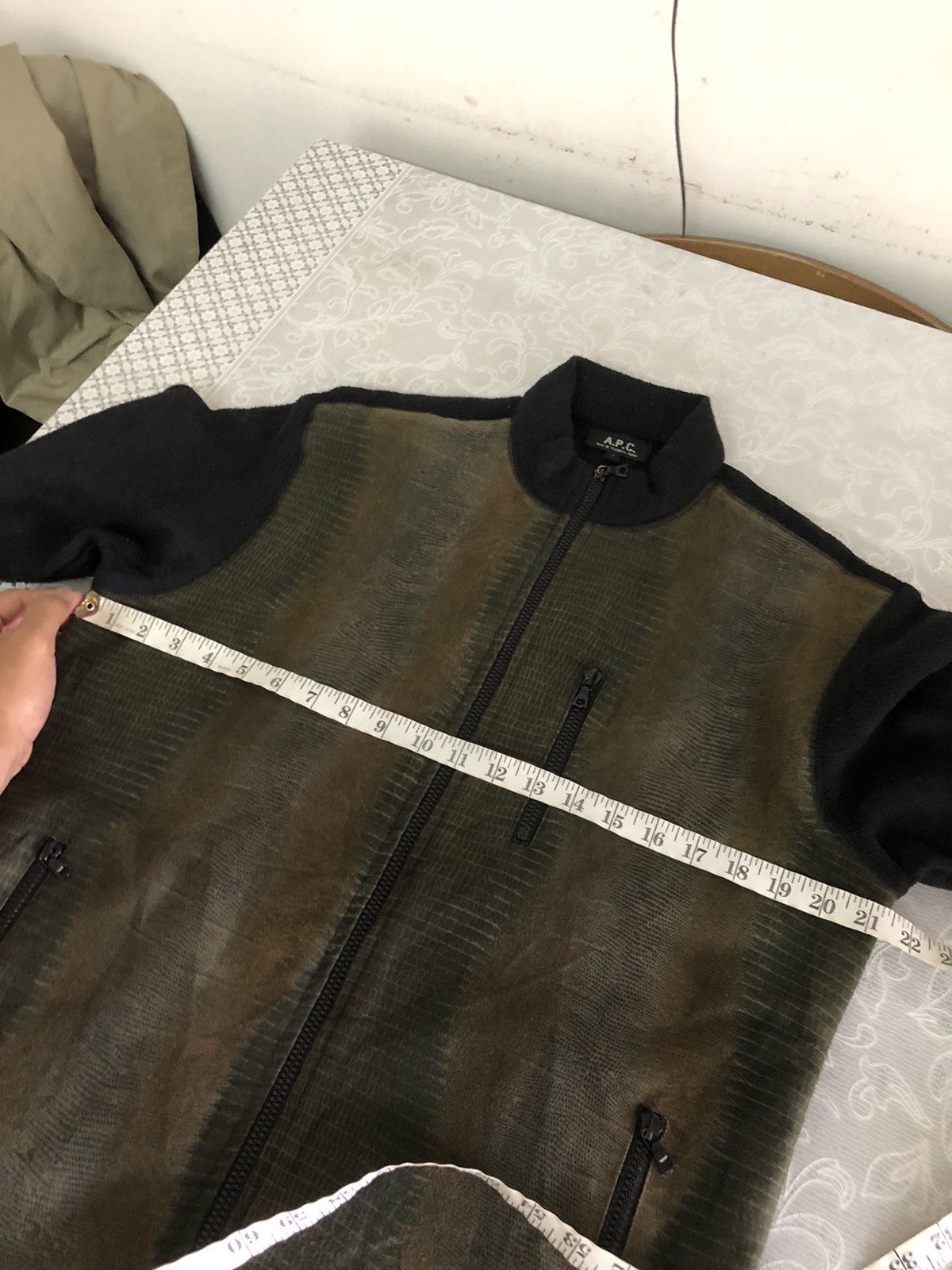 A.P.C. A.P.C Crocodile Skin Print Design Jacket Size US M / EU 48-50 / 2 - 13 Thumbnail