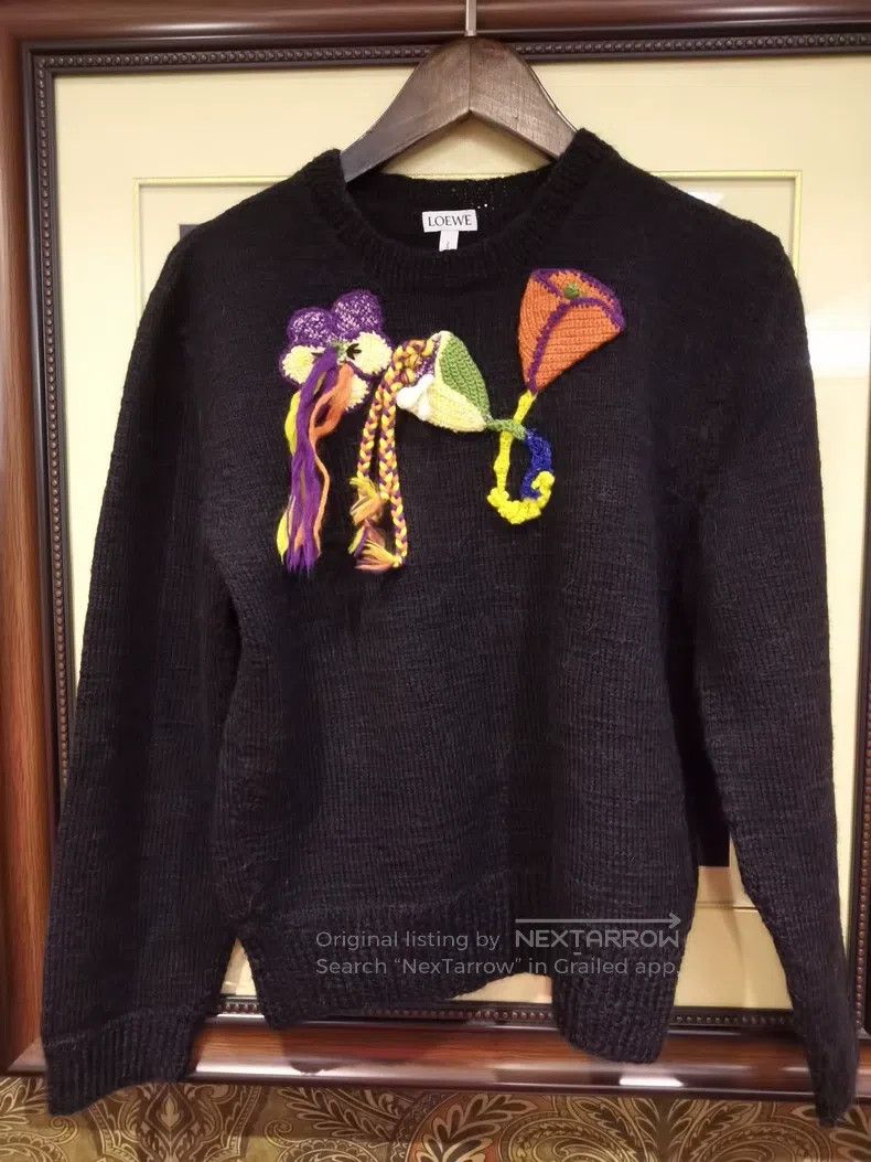 Loewe Loewe 3D Floral Decorated Black Knit Sweater, 50% Alpaca 5 Size L / US 10 / IT 46 - 1 Thumbnail