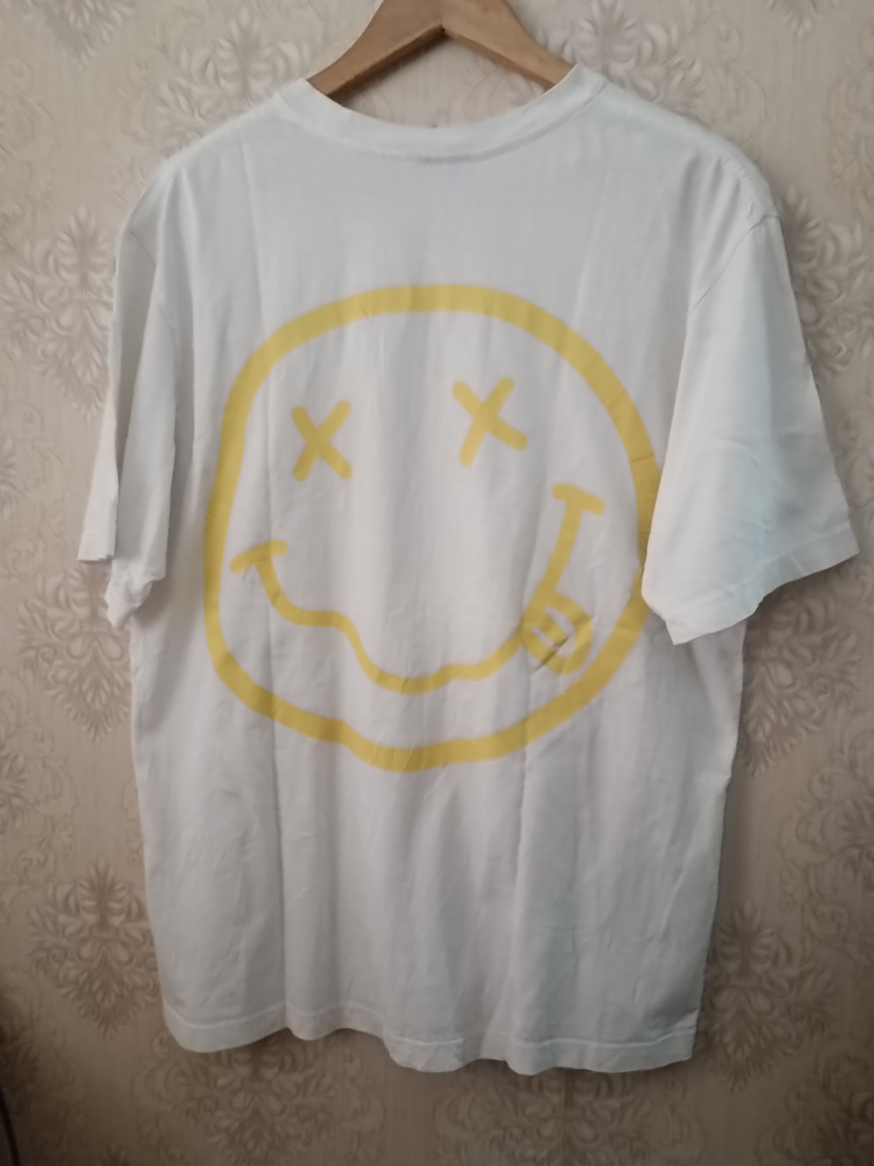Band Tees ♦️Nirvana Smiley Big Logo T Shirt Size US L / EU 52-54 / 3 - 1 Thumbnail