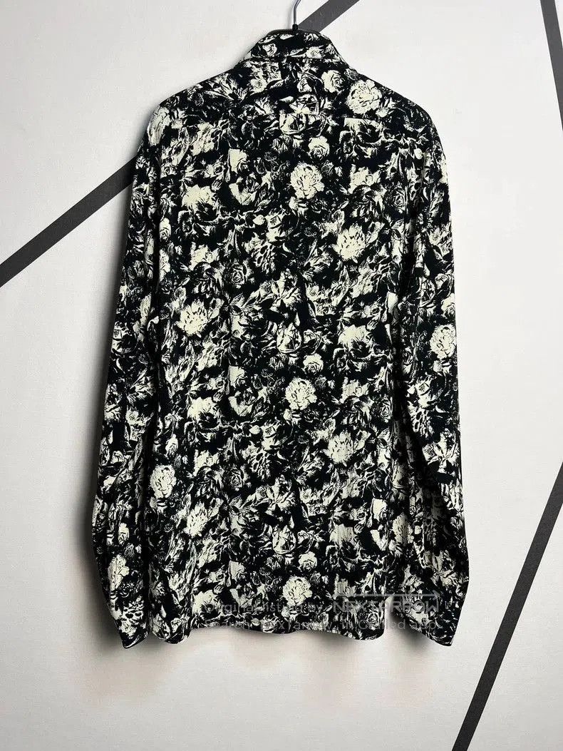 Saint Laurent Paris Saint Laurent Silk Rose Print Shirt Size US L / EU 52-54 / 3 - 2 Thumbnail