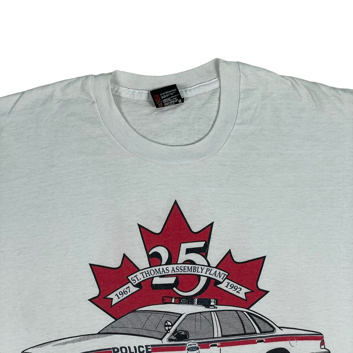 Ford Vintage 1992 Canada Police Ford Vehicle Tee Size US XL / EU 56 / 4 - 3 Thumbnail
