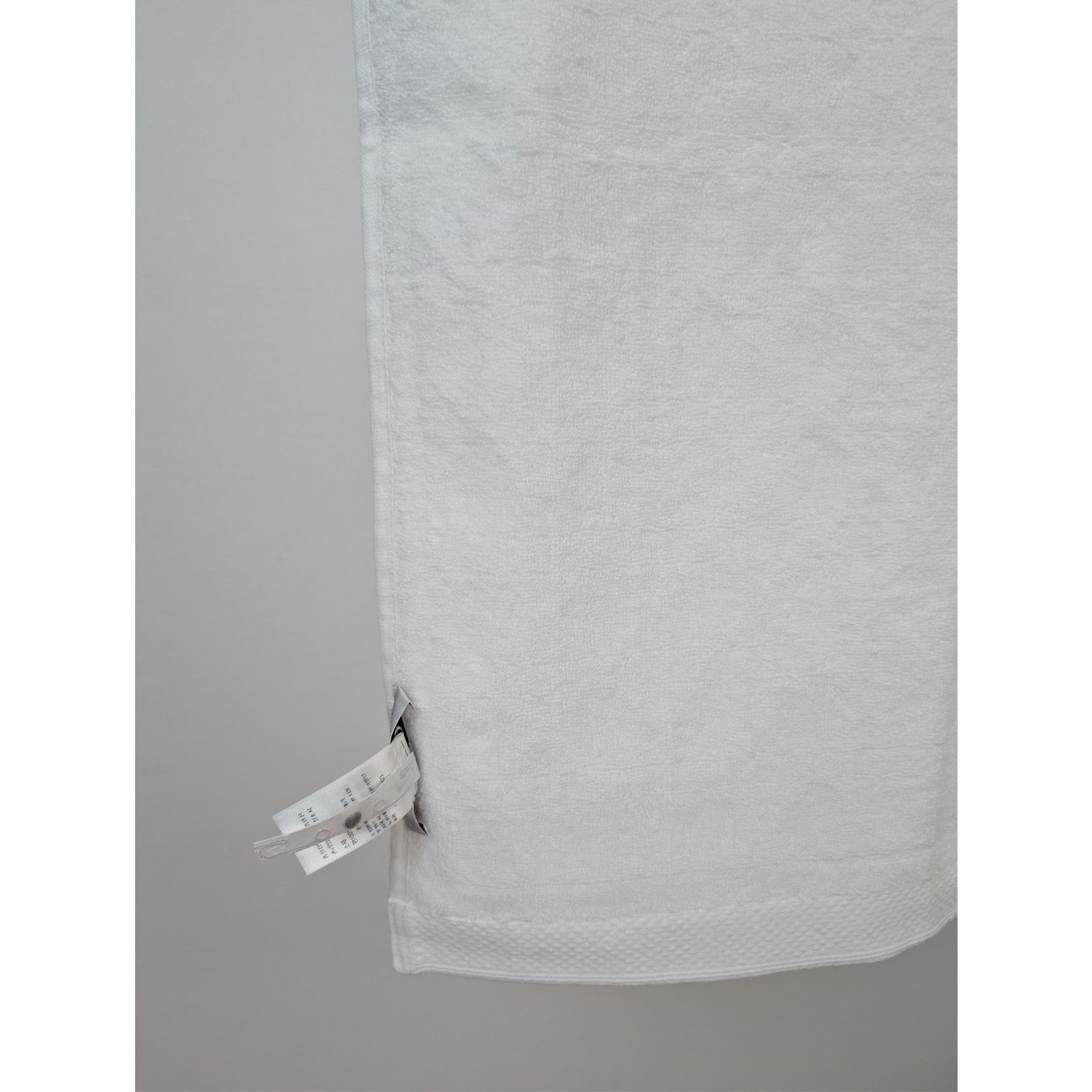 Dior o1rshd1 Q:2 / Size: OS / Plain Cotton Terry Towel in White Size ONE SIZE - 11 Thumbnail