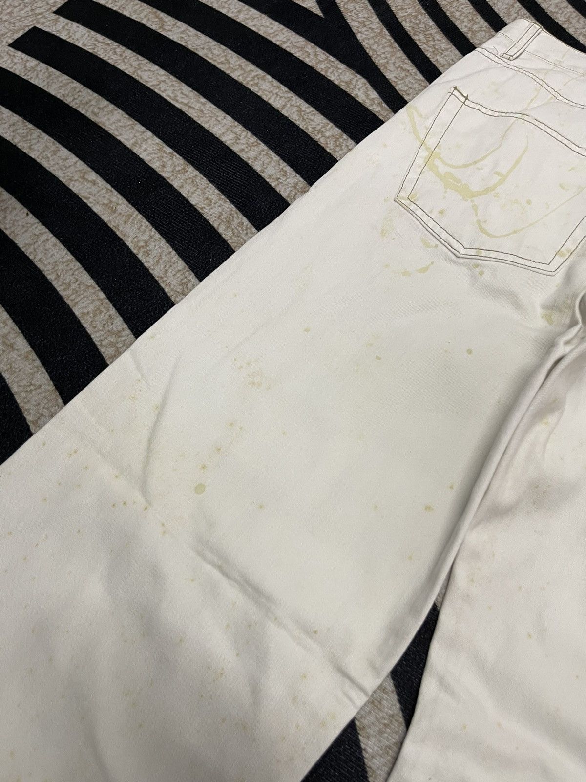 Japanese Brand 90s POWER TO THE PEOPLE DISTRESSED SPLASH PAINT RARE DESIGN Size US 28 / EU 44 - 17 Thumbnail
