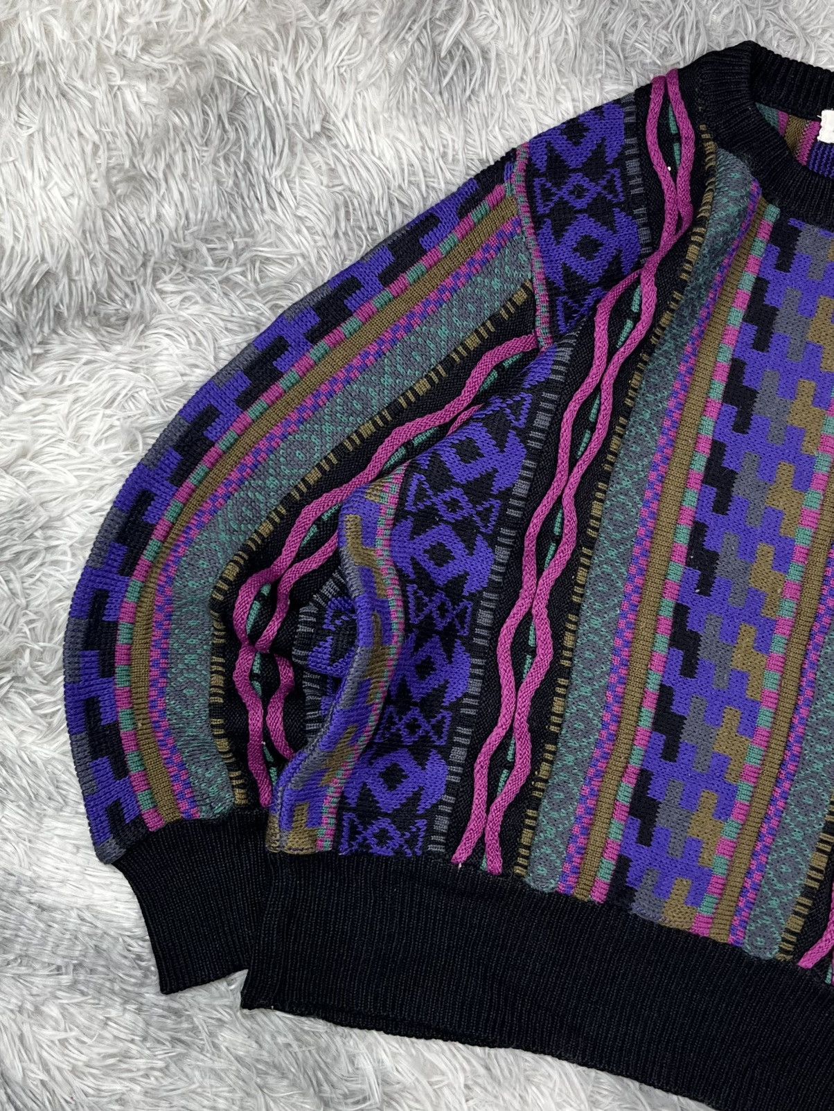 Coogi Vintage Palls Pyra Pattern Sweater Size M / US 6-8 / IT 42-44 - 3 Thumbnail