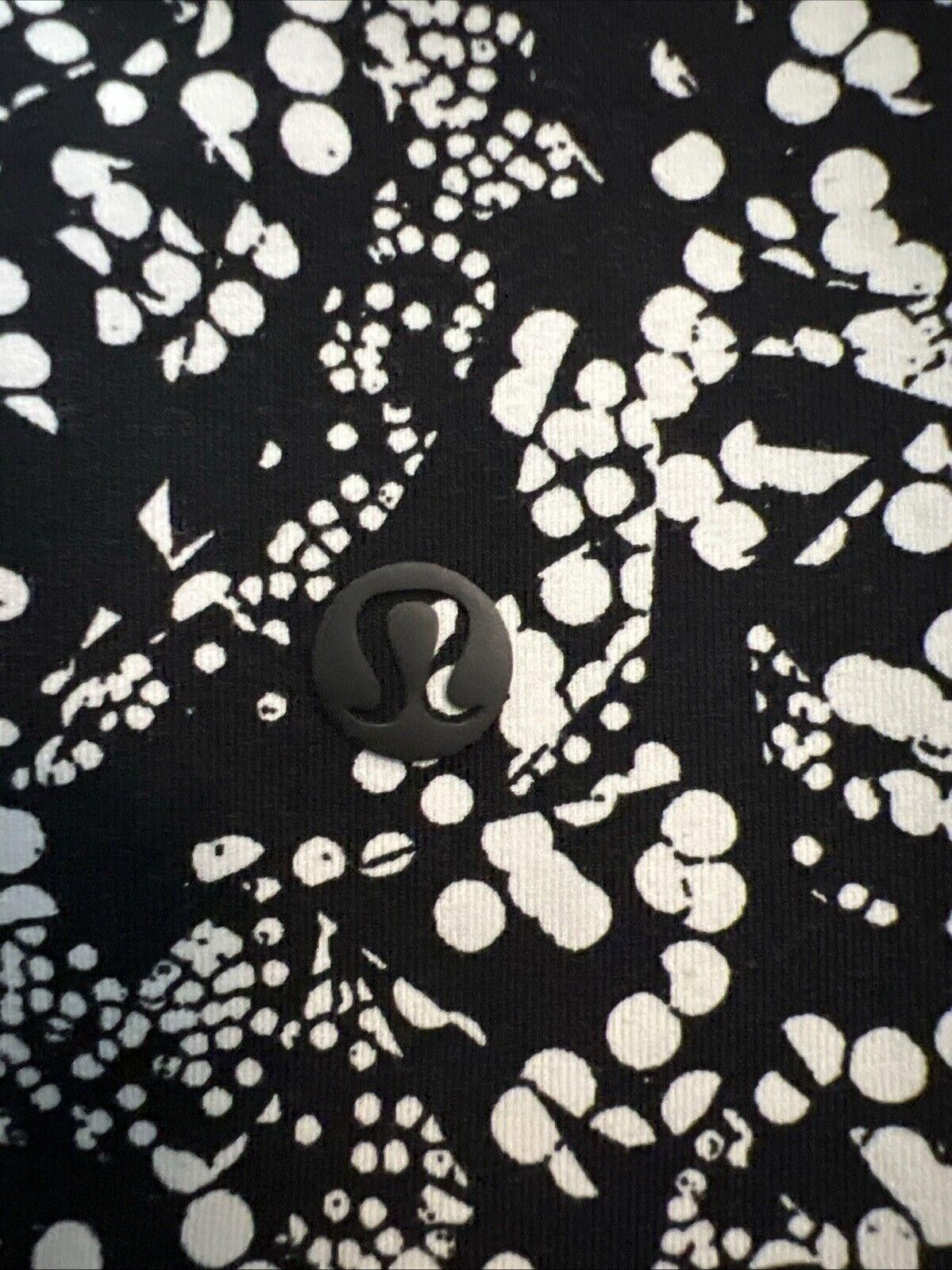 Designer Lululemon On The Fly Short 2.5" Chirasu Black Sz 8 Size 30" / US 8 / IT 44 - 7 Thumbnail