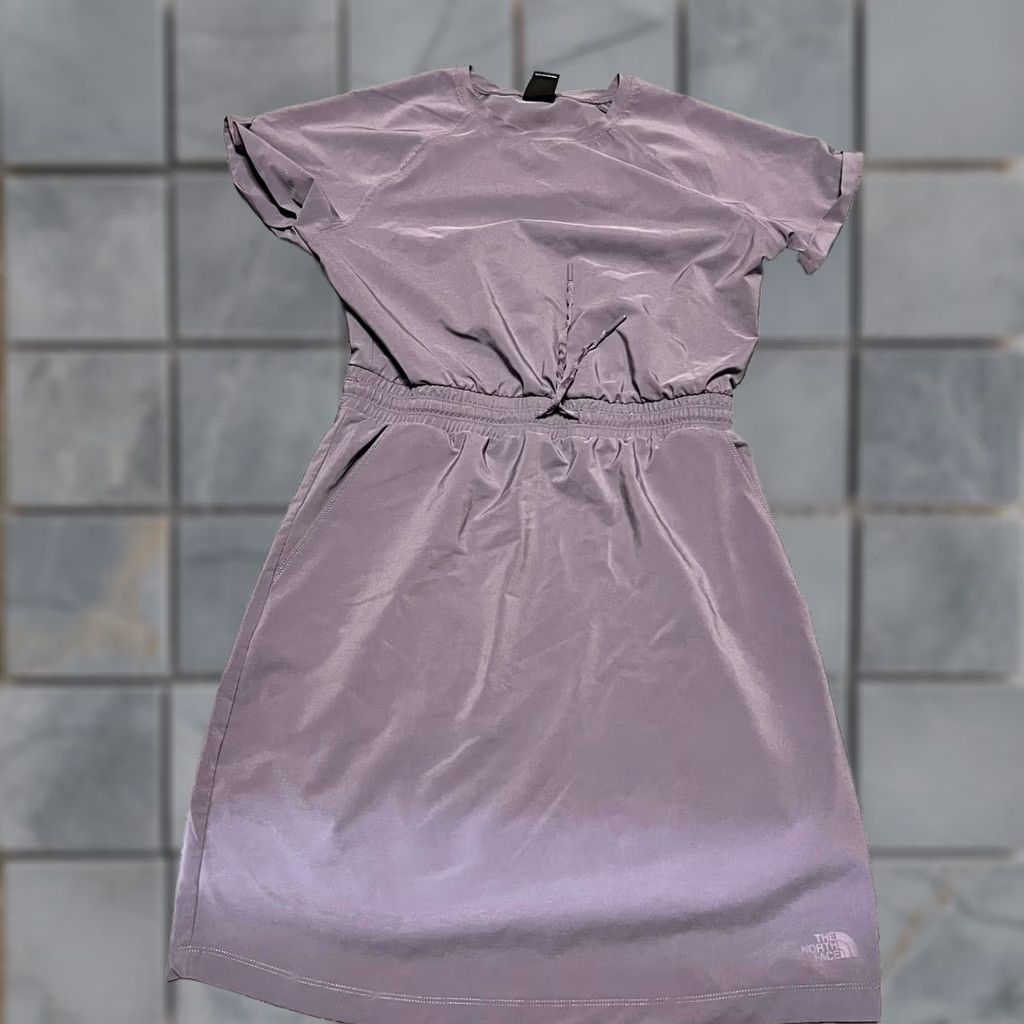 The North Face VINTAGE The North Face Never Stop Wearing Dress Purple Womens Medium NF0A534V Size M / US 6-8 / IT 42-44 - 1 Thumbnail