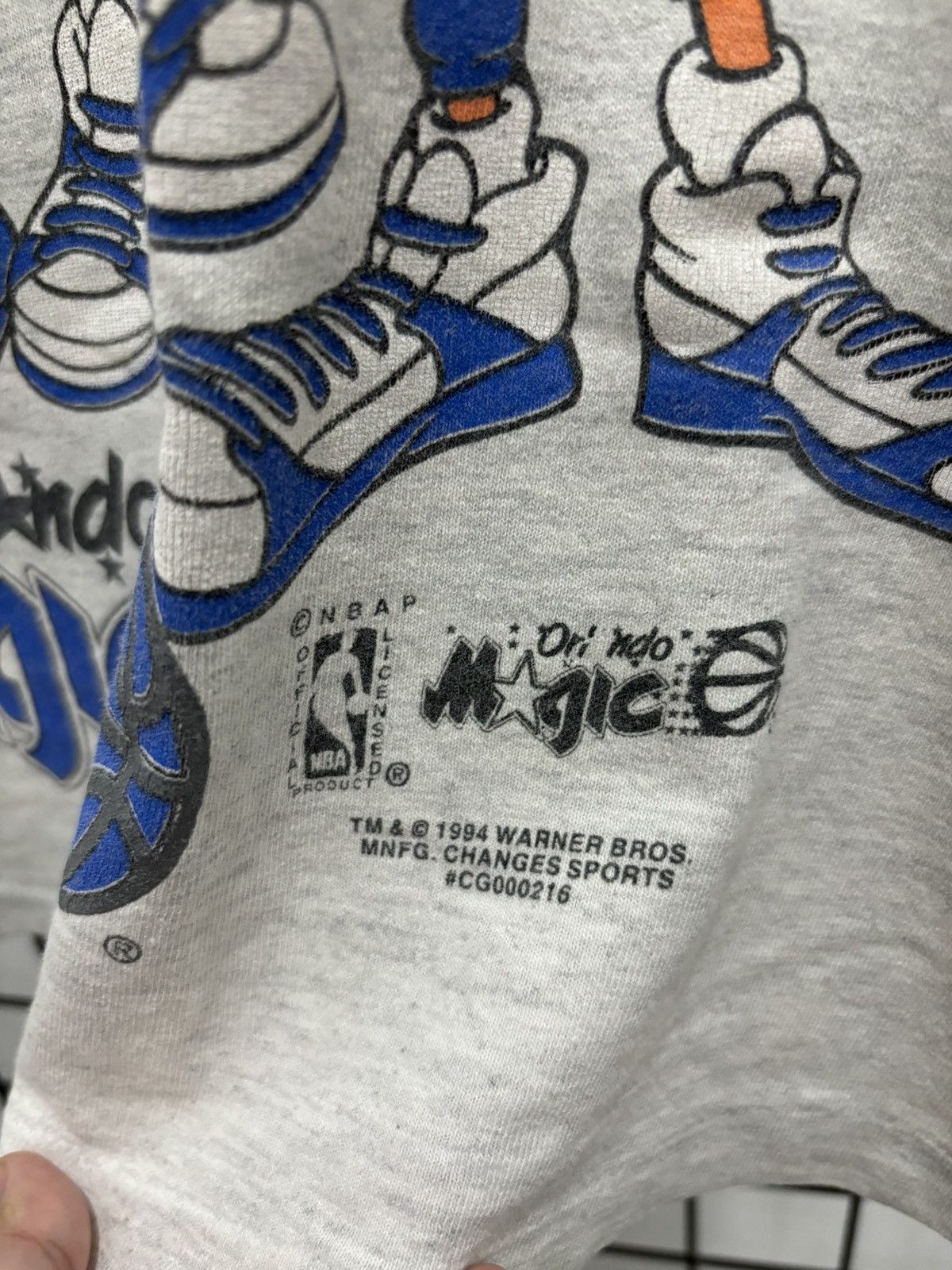 Warner Bros Orlando x warnerbross x vintage 1994 Size US M / EU 48-50 / 2 - 4 Thumbnail