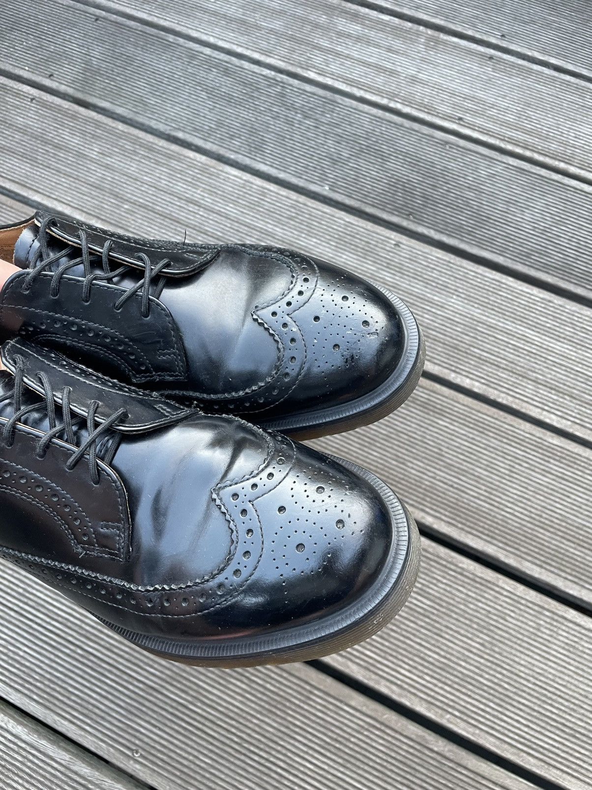 Dr. Martens Dr.Martens Wingtip Oxford Brogue Men's Black Leather Boots Size US 10 / EU 43 - 3 Thumbnail