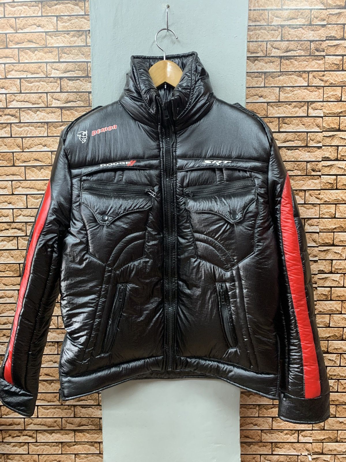 Other Dodge demon puffer jacket Size US S / EU 44-46 / 1 - 1 Thumbnail
