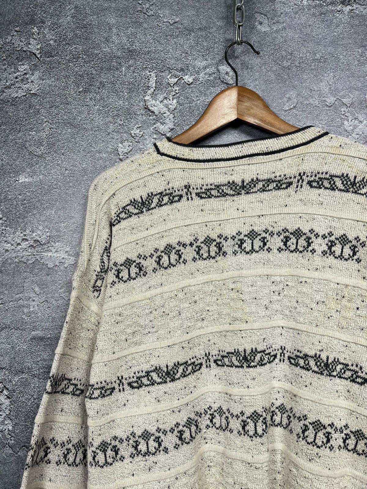 Yves Saint Laurent Vintage Yves Saint Laurent Textured Oversized Sweater Size US M / EU 48-50 / 2 - 13 Thumbnail