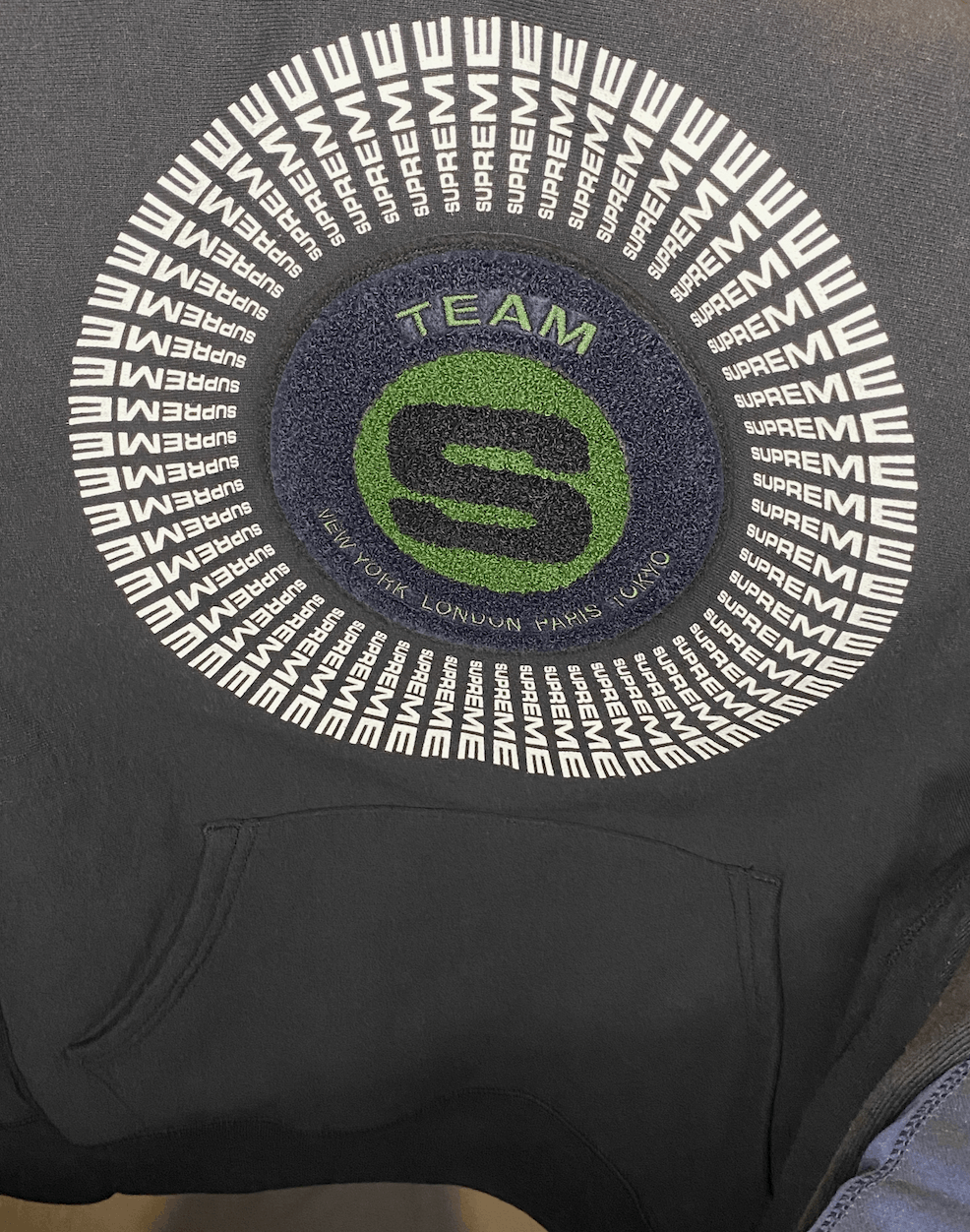 Supreme NWT Supreme Chenille Applique Hooded Sweatshirt Size US L / EU 52-54 / 3 - 7 Thumbnail