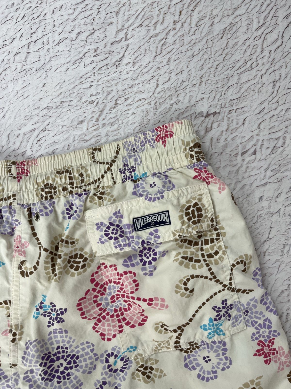 Vilebrequin Vilevrequin beige floral flower pattern swim shorts Size US 36 / EU 52 - 11 Thumbnail
