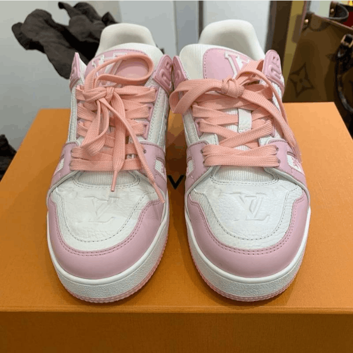 Louis Vuitton Louis Vuitton Low-Top Sneakers Size US 7 / IT 37 - 6 Thumbnail