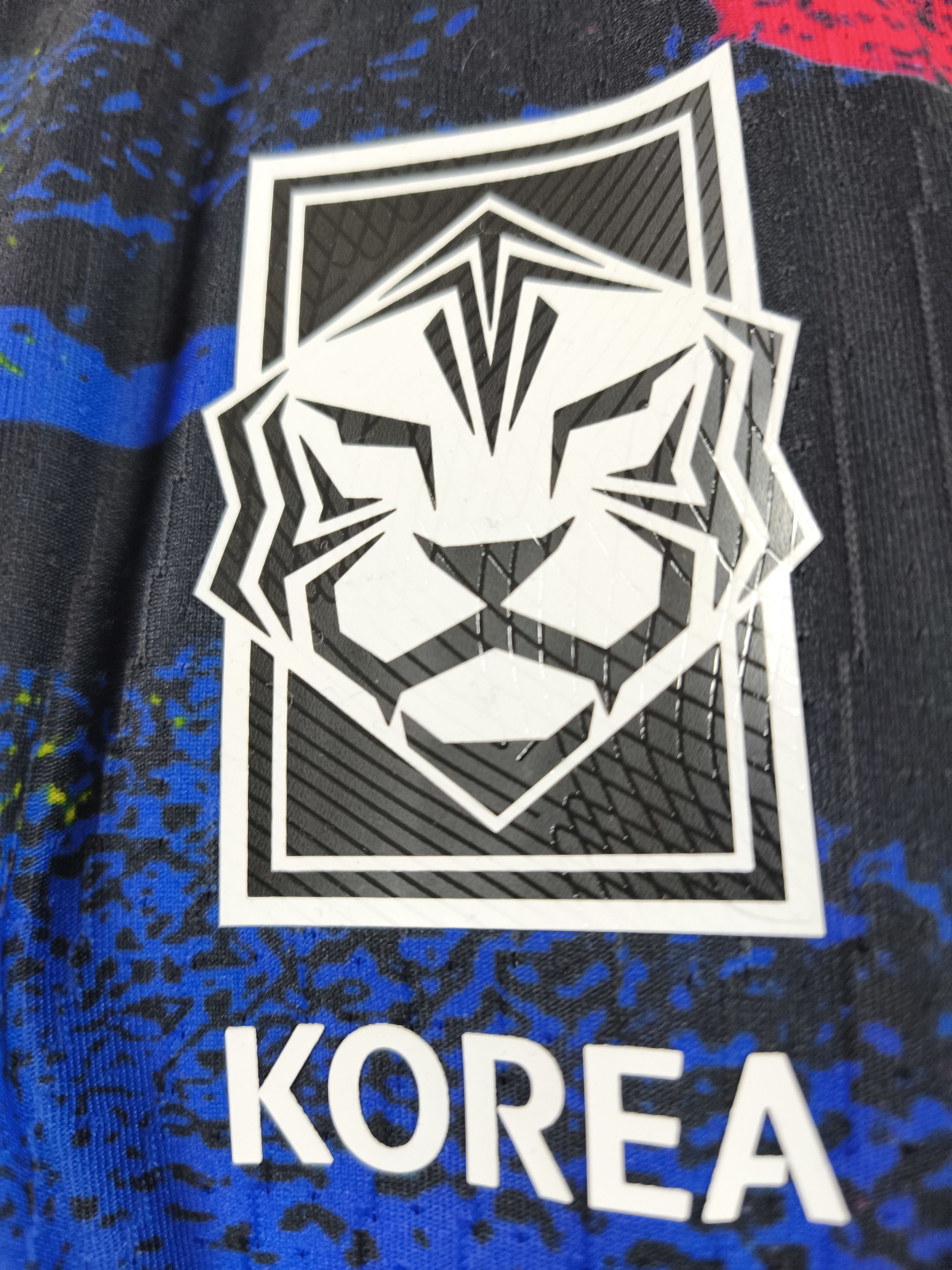 Nike South Korea 2022/23 Nike Away Kit Player Specs SUPER RARE Size US L / EU 52-54 / 3 - 9 Thumbnail